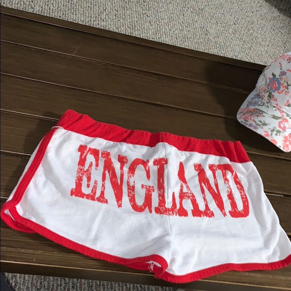 White & Red UK England Shorts